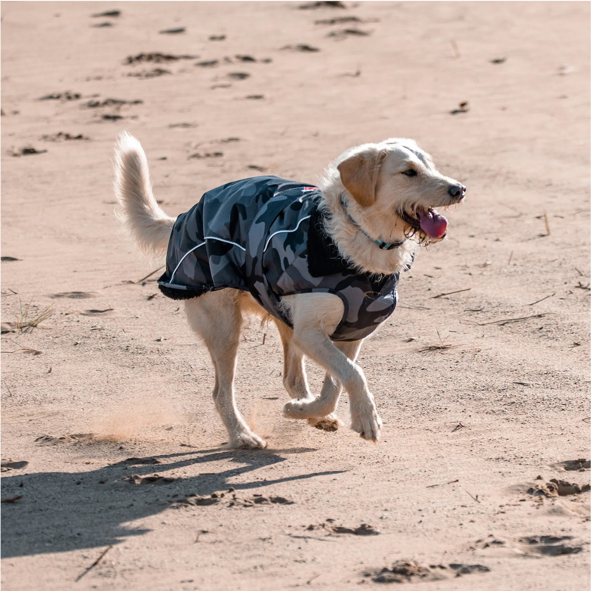 Dryrobe Dog Coat V3 DRV3 - Black Camouflage / Black